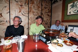 高28回2024同期会幹事忘年会06.jpg