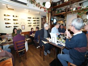 高28回3D-クラス会2025-0026.jpg