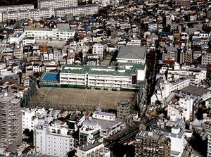 2004 左.jpg